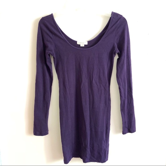 Forever 21 Dresses & Skirts - F21 Stretch-Knit Long Sleeve Bodycon Mini Dress